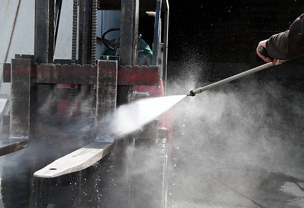 Best Parking Lot and Garage Cleaning  in Collierville, CA